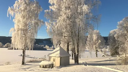 Snødekt gårdsplass