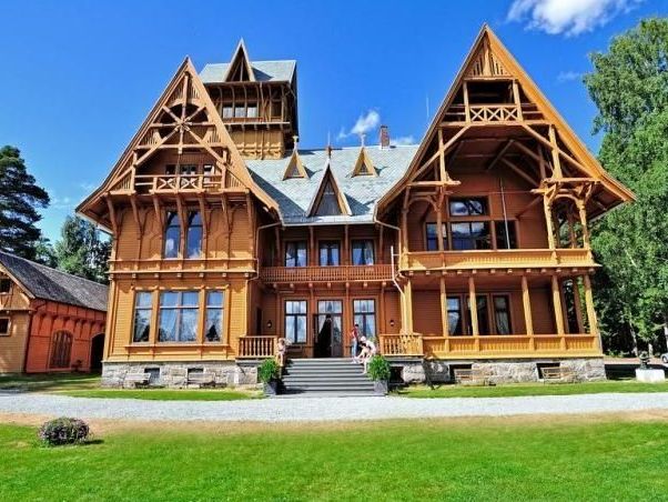 Gammel detaljerik villa